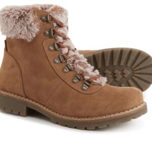 NWT size 9 (40) Avellini Cozy Women's Brown Fur-Lined Winter Boots